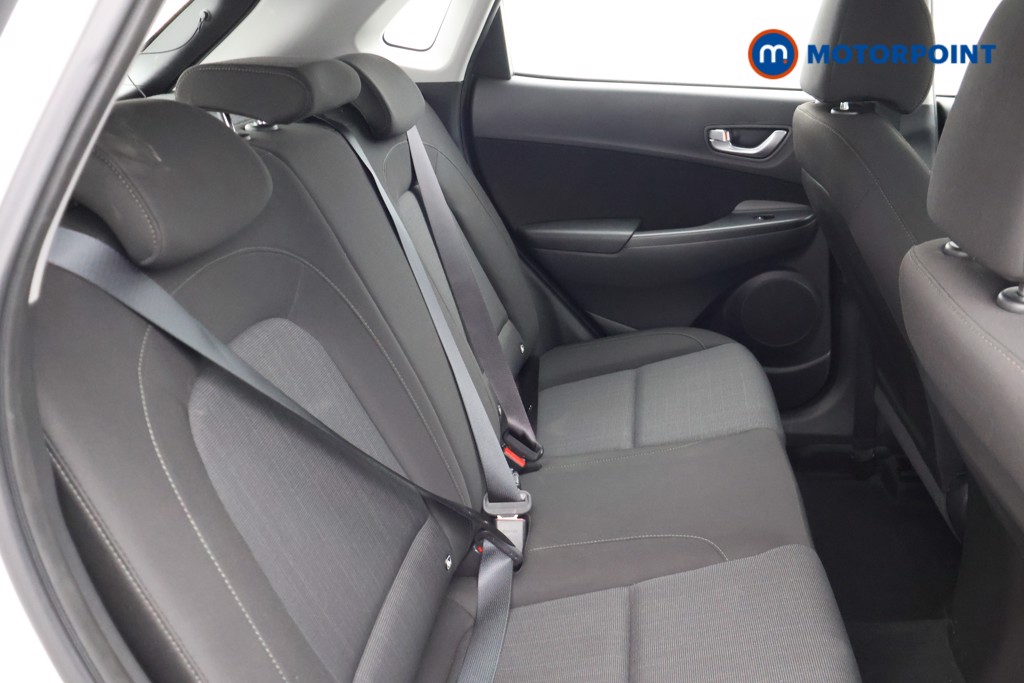 Hyundai Kona Se Connect Automatic Petrol-Electric Hybrid SUV - Stock Number (1599523) - 17th supplementary image