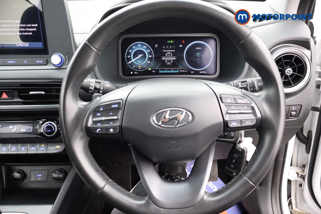 Hyundai Kona Se Connect Automatic Petrol-Electric Hybrid SUV - Stock Number (1599523) - 1st supplementary image