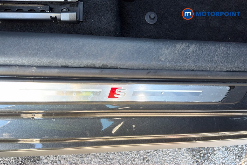 Audi A3 S Line Automatic Petrol Hatchback - Stock Number (1627443) - 5th supplementary image