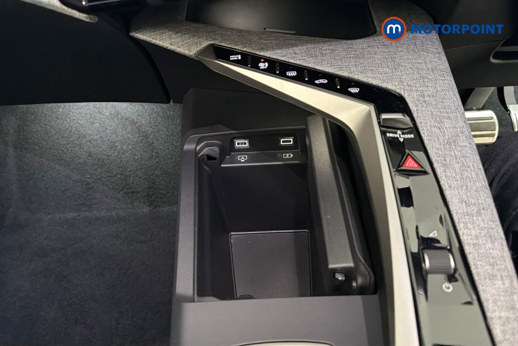 Peugeot 3008 GT Automatic Petrol SUV - Stock Number (1638089) - 17th supplementary image