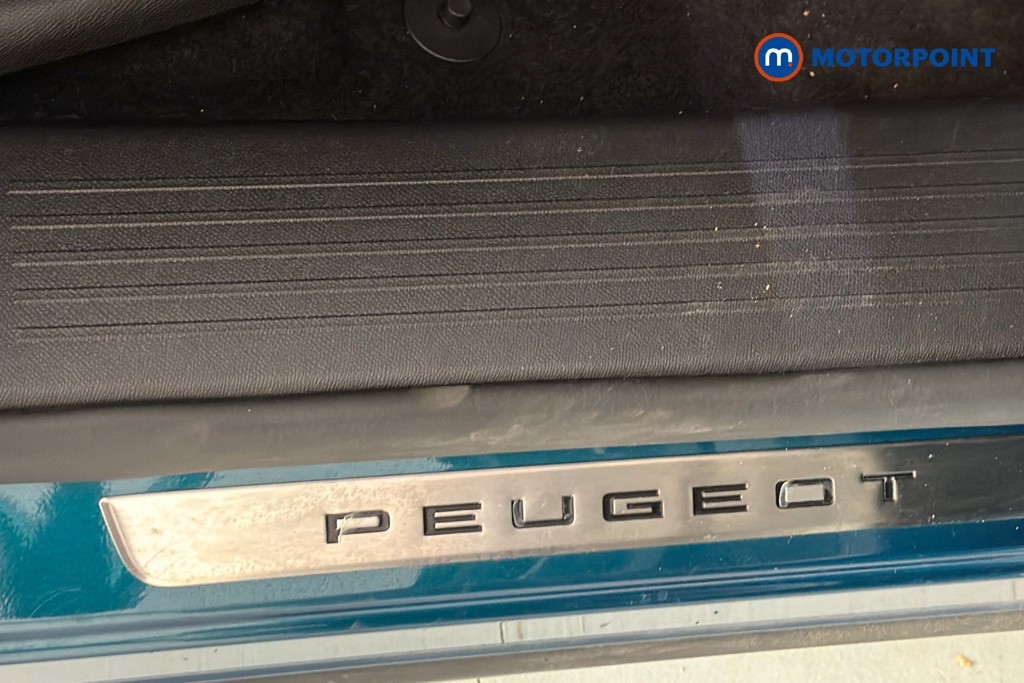 Peugeot 3008 GT Automatic Petrol SUV - Stock Number (1638089) - 27th supplementary image