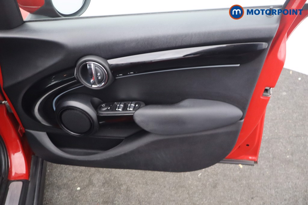 Mini Hatchback Cooper Classic Automatic Petrol Hatchback - Stock Number (1654223) - 7th supplementary image