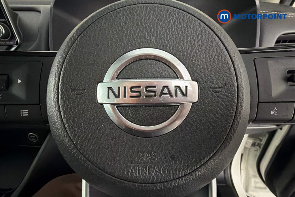Nissan Qashqai Acenta Premium Manual Petrol SUV - Stock Number (1658708) - 5th supplementary image