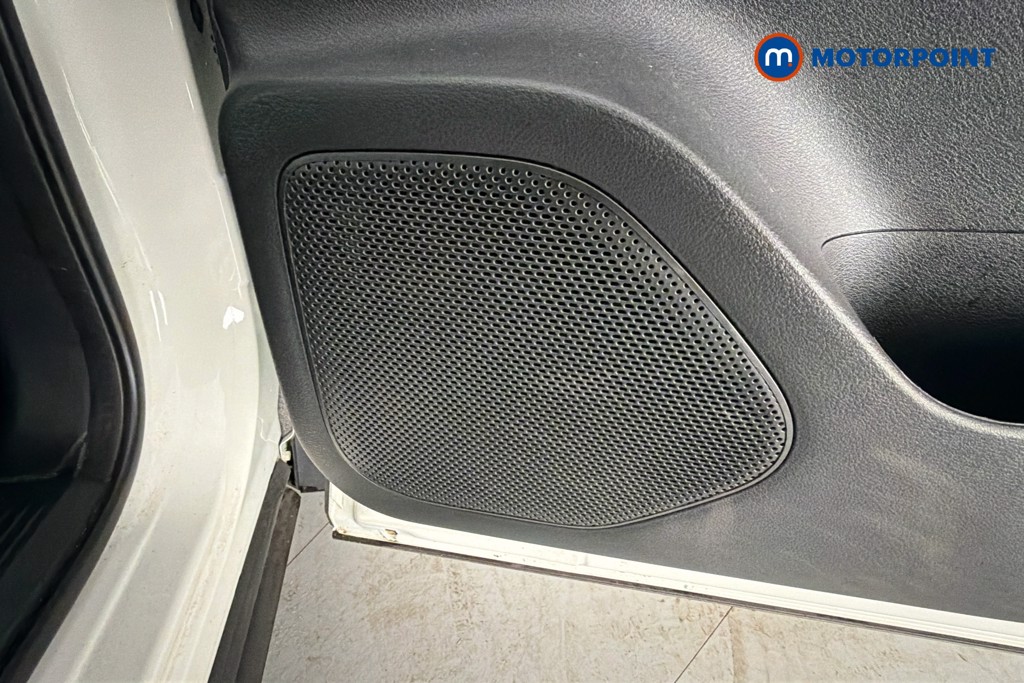 Nissan Qashqai Acenta Premium Manual Petrol SUV - Stock Number (1658708) - 21st supplementary image