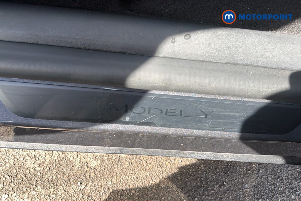 Tesla Model Y Long Range Automatic Electric SUV - Stock Number (1662222) - 7th supplementary image