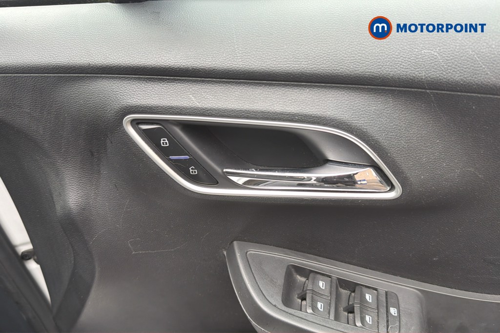 Mg Motor Uk MG3 Excite Manual Petrol Hatchback - Stock Number (1664745) - 2nd supplementary image