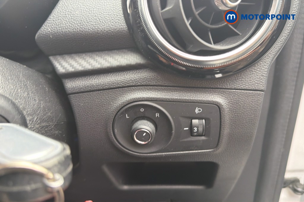 Mg Motor Uk MG3 Excite Manual Petrol Hatchback - Stock Number (1664745) - 17th supplementary image
