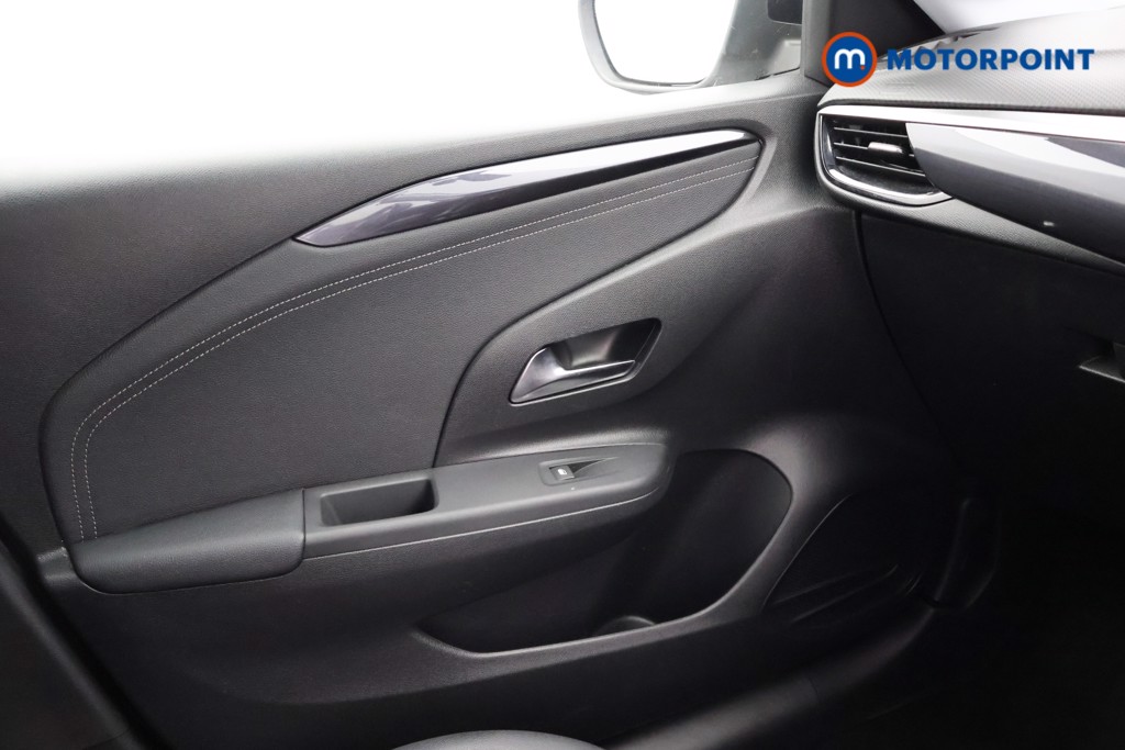 Vauxhall Corsa Elite Edition Manual Petrol Hatchback - Stock Number (1666199) - 13th supplementary image