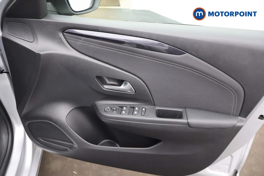 Vauxhall Corsa Elite Edition Manual Petrol Hatchback - Stock Number (1666199) - 14th supplementary image