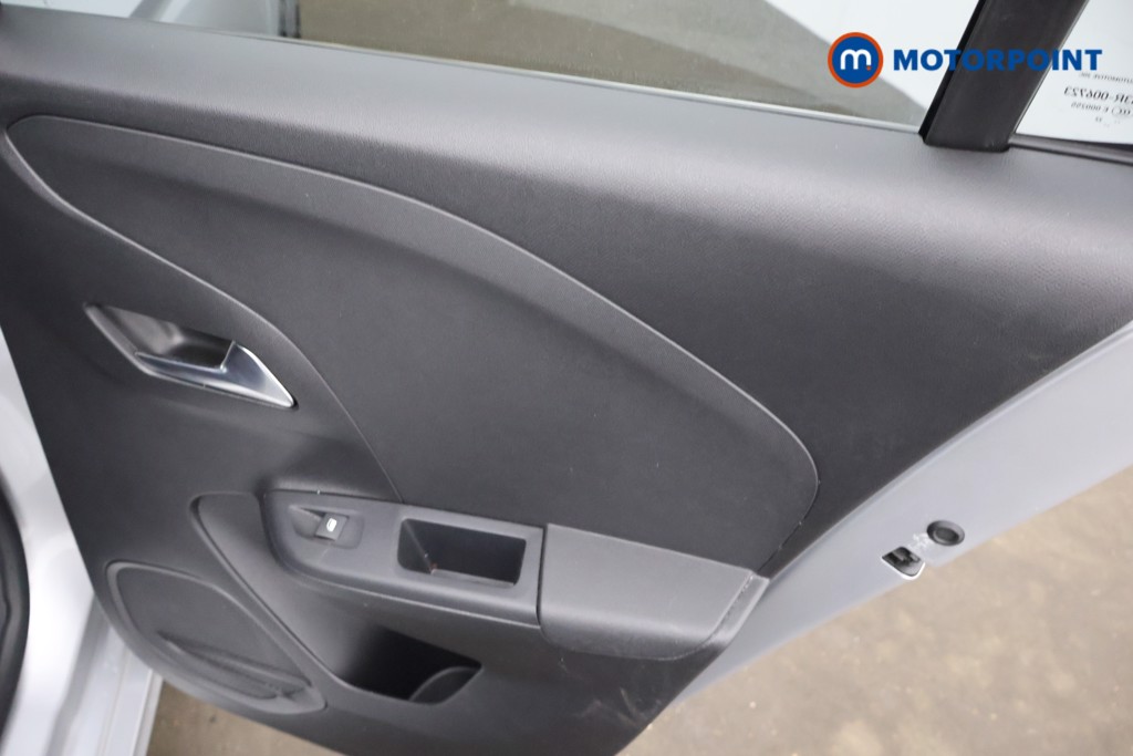 Vauxhall Corsa Elite Edition Manual Petrol Hatchback - Stock Number (1666199) - 21st supplementary image