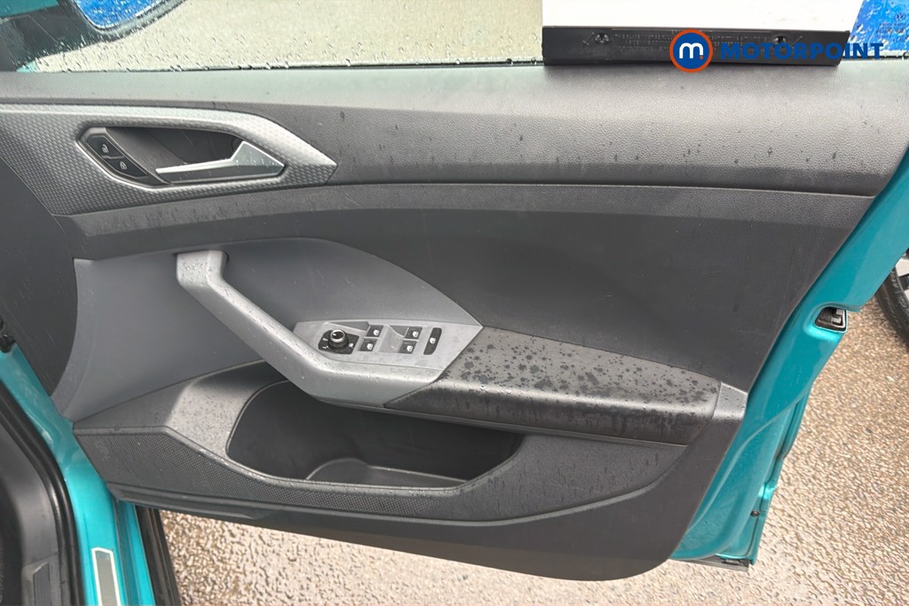 Volkswagen T-Cross R-Line Manual Petrol SUV - Stock Number (1666818) - 2nd supplementary image
