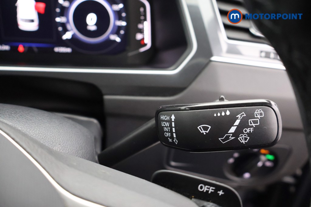 Volkswagen Tiguan Life Automatic Petrol Plug-In Hybrid SUV - Stock Number (1667821) - 6th supplementary image