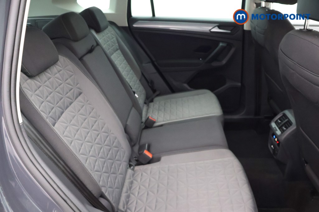 Volkswagen Tiguan Life Automatic Petrol Plug-In Hybrid SUV - Stock Number (1667821) - 16th supplementary image