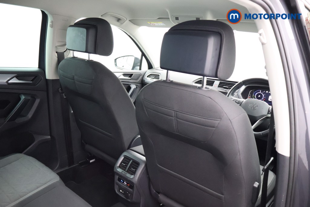 Volkswagen Tiguan Life Automatic Petrol Plug-In Hybrid SUV - Stock Number (1667821) - 18th supplementary image