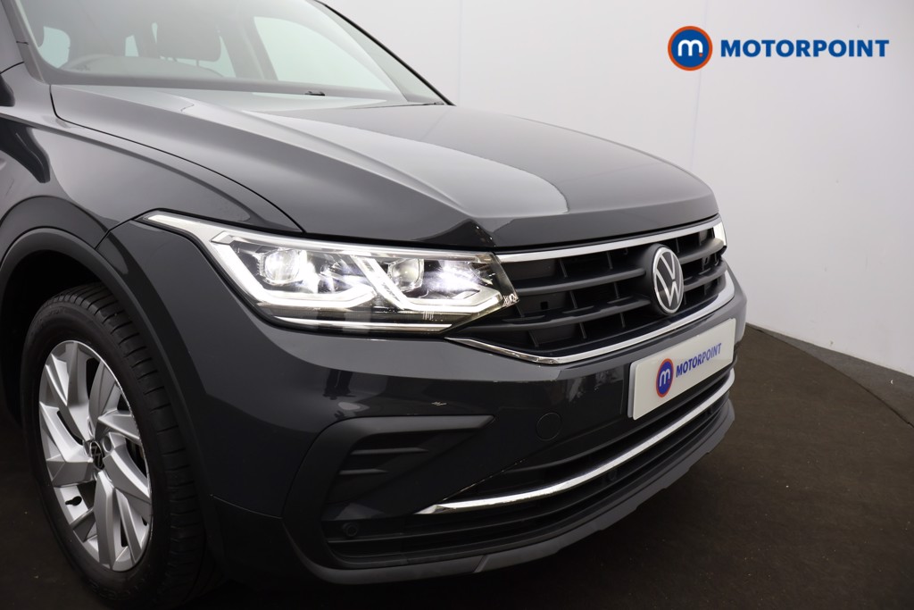 Volkswagen Tiguan Life Automatic Petrol Plug-In Hybrid SUV - Stock Number (1667821) - 30th supplementary image