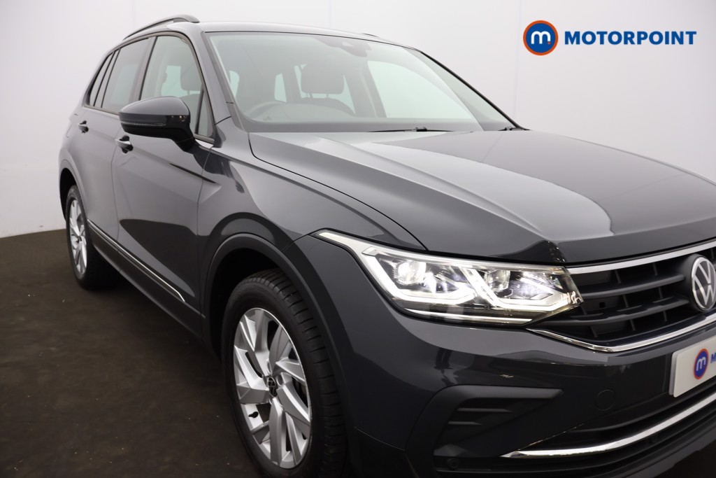 Volkswagen Tiguan Life Automatic Petrol Plug-In Hybrid SUV - Stock Number (1667821) - 31st supplementary image