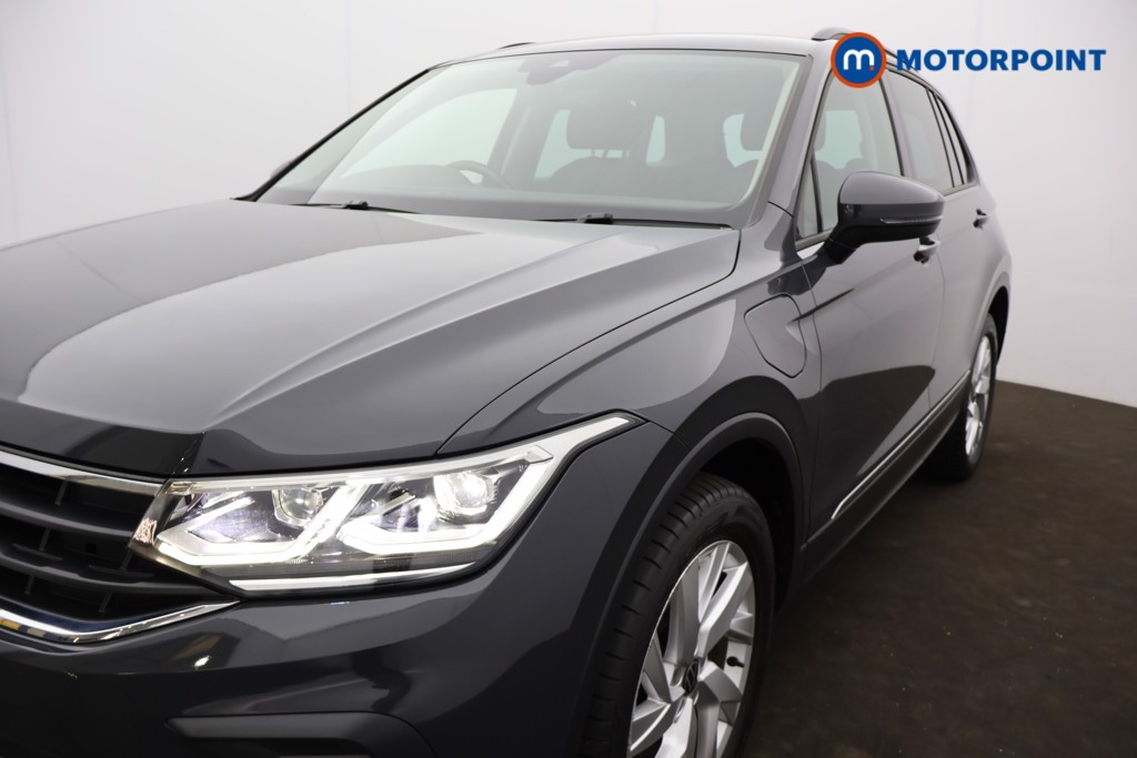Volkswagen Tiguan Life Automatic Petrol Plug-In Hybrid SUV - Stock Number (1667821) - 33rd supplementary image