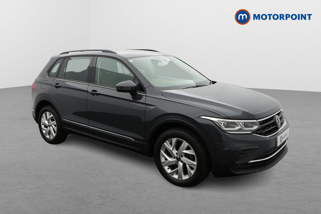 Volkswagen Tiguan Life Automatic Petrol Plug-In Hybrid SUV - Stock Number (1667821) - Drivers side front corner