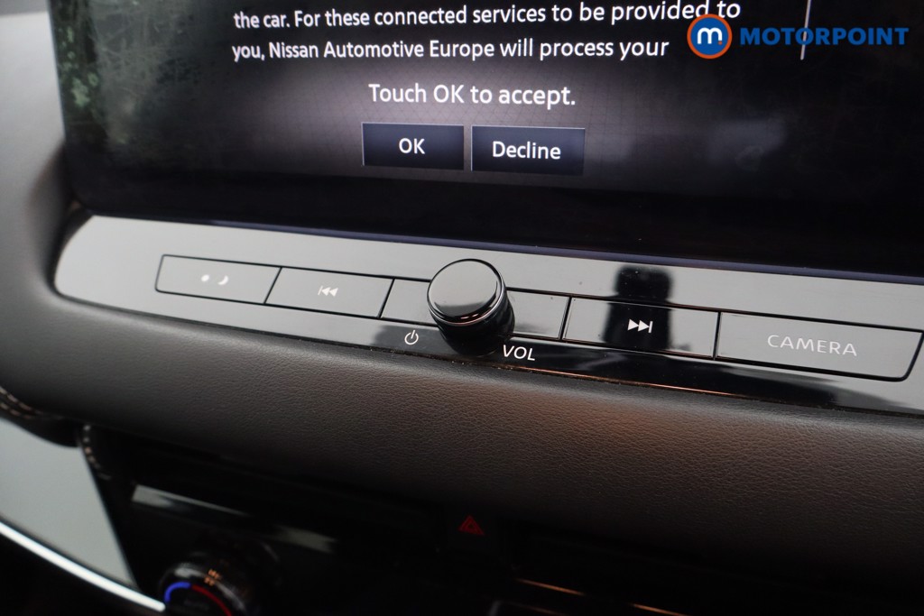 Nissan Qashqai N-Connecta Automatic Petrol SUV - Stock Number (1667958) - 8th supplementary image