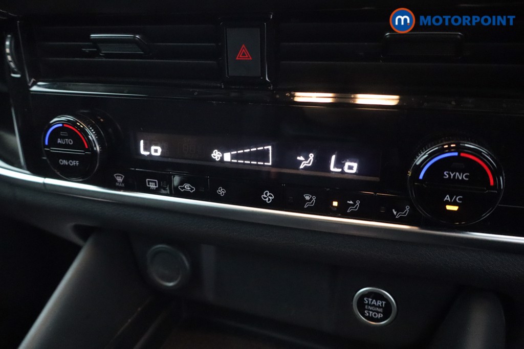 Nissan Qashqai N-Connecta Automatic Petrol SUV - Stock Number (1667958) - 9th supplementary image