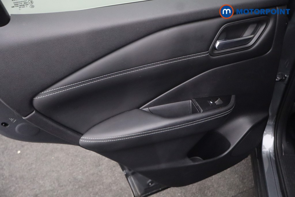 Nissan Qashqai N-Connecta Automatic Petrol SUV - Stock Number (1667958) - 28th supplementary image