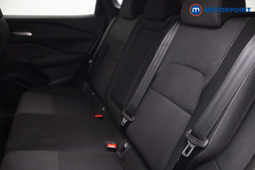 Nissan Qashqai N-Connecta Automatic Petrol SUV - Stock Number (1667958) - 29th supplementary image