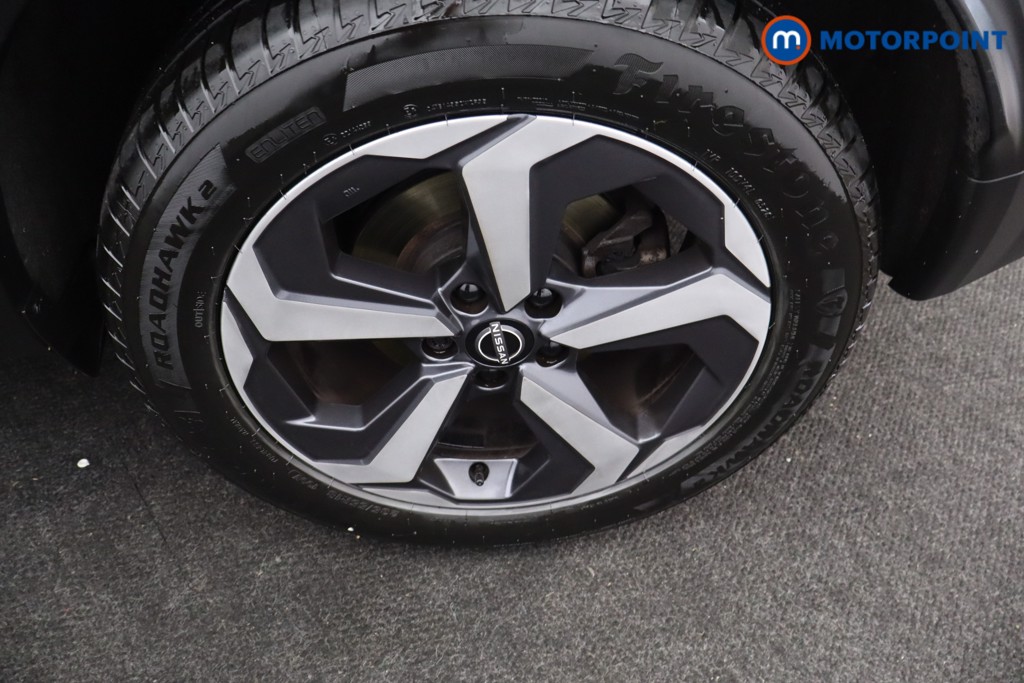 Nissan Qashqai N-Connecta Automatic Petrol SUV - Stock Number (1667958) - 31st supplementary image