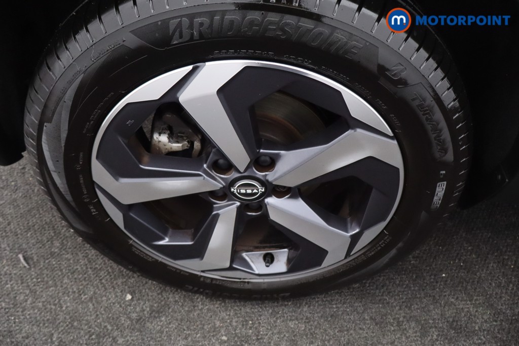 Nissan Qashqai N-Connecta Automatic Petrol SUV - Stock Number (1667958) - 34th supplementary image