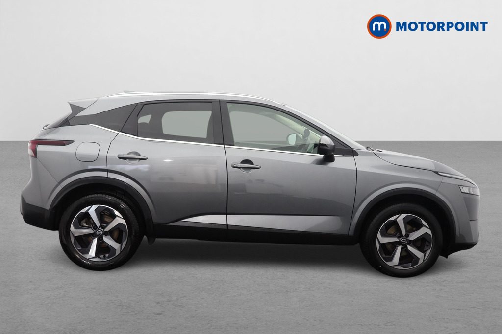 Nissan Qashqai N-Connecta Automatic Petrol SUV - Stock Number (1667958) - Drivers side