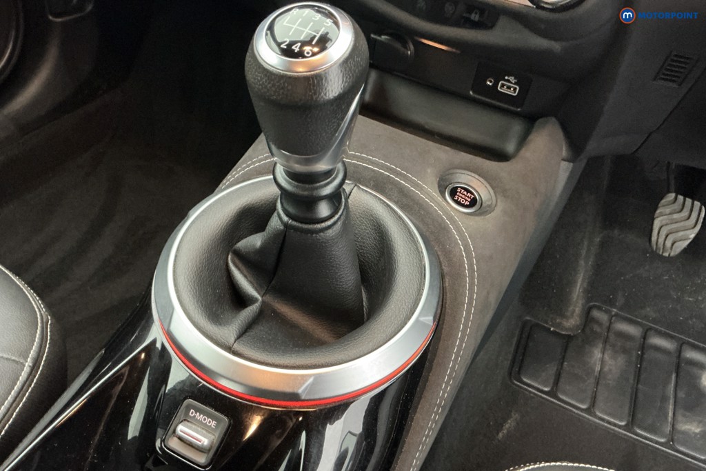 Nissan Juke Tekna-Plus Manual Petrol SUV - Stock Number (1668286) - 16th supplementary image