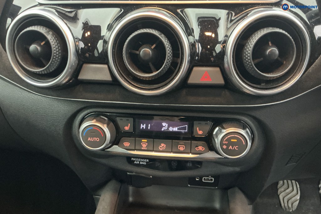 Nissan Juke Tekna-Plus Manual Petrol SUV - Stock Number (1668286) - 18th supplementary image