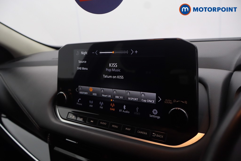 Nissan Qashqai N-Connecta Automatic Petrol SUV - Stock Number (1668481) - 23rd supplementary image