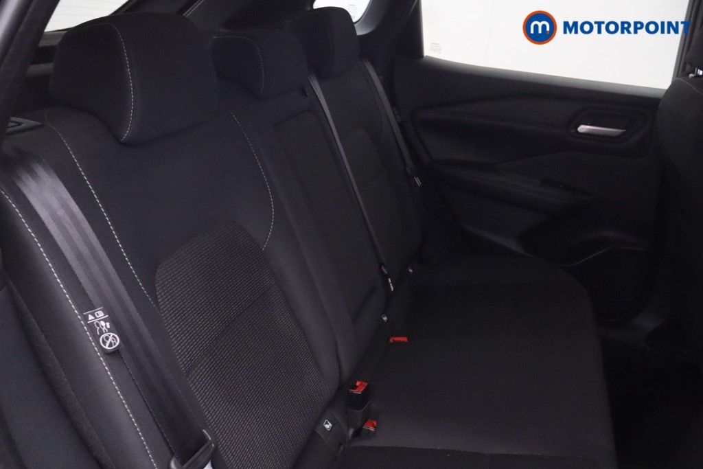 Nissan Qashqai N-Connecta Automatic Petrol SUV - Stock Number (1668481) - 30th supplementary image