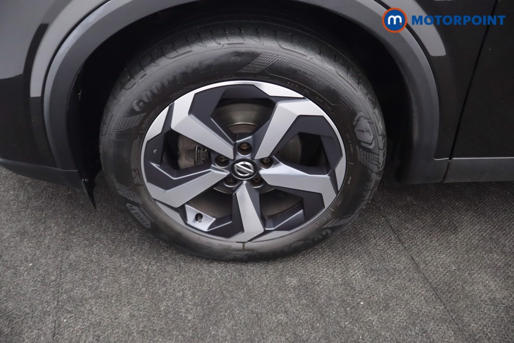 Nissan Qashqai N-Connecta Automatic Petrol SUV - Stock Number (1668481) - 37th supplementary image