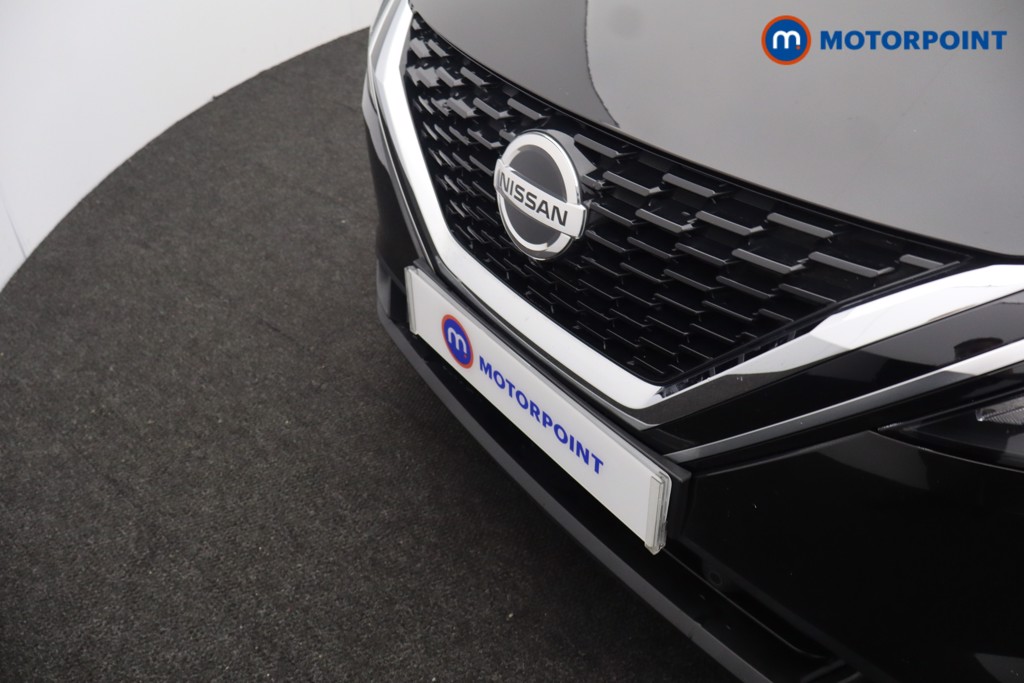 Nissan Qashqai N-Connecta Automatic Petrol SUV - Stock Number (1668481) - 43rd supplementary image