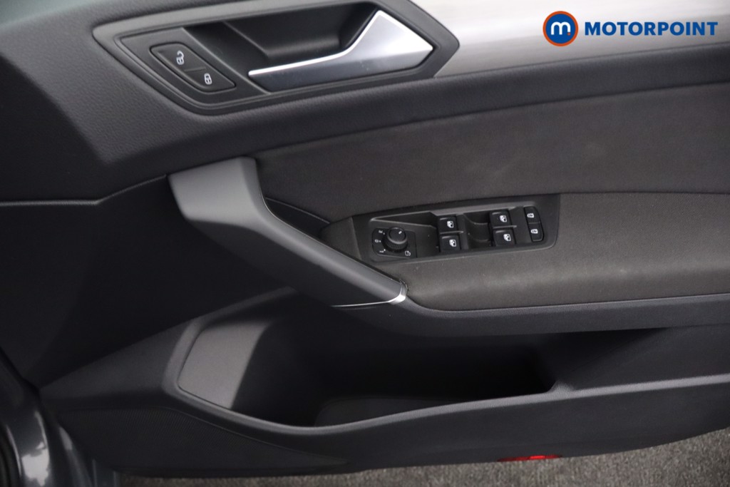 Volkswagen Touran Match Manual Petrol People Carrier - Stock Number (1668542) - 23rd supplementary image