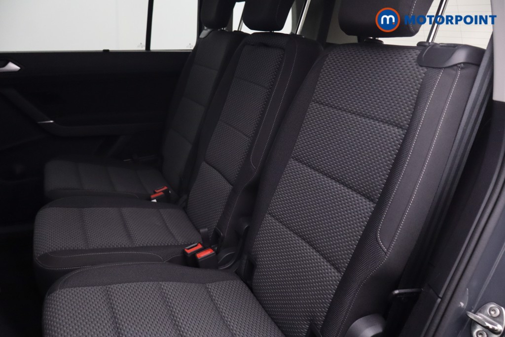 Volkswagen Touran Match Manual Petrol People Carrier - Stock Number (1668542) - 32nd supplementary image