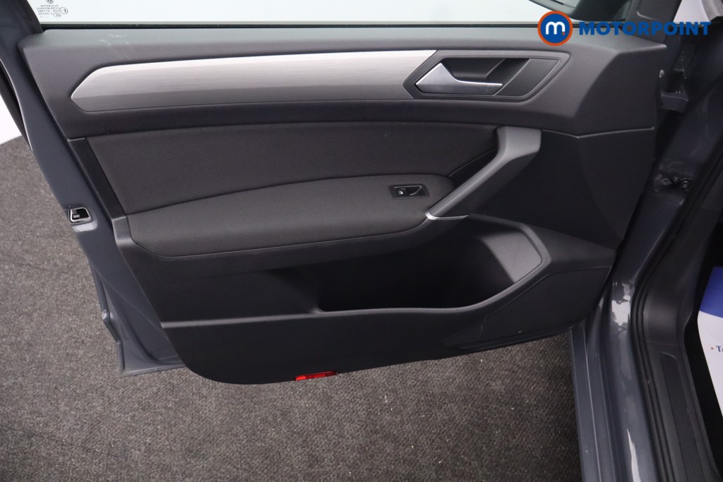 Volkswagen Touran Match Manual Petrol People Carrier - Stock Number (1668542) - 36th supplementary image