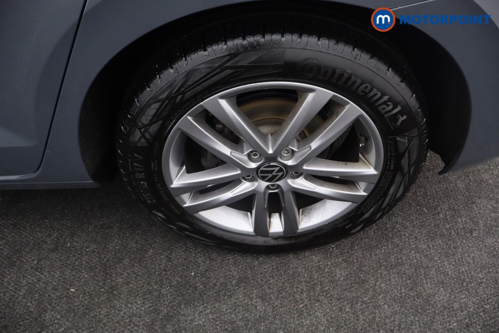 Volkswagen Touran Match Manual Petrol People Carrier - Stock Number (1668542) - 37th supplementary image