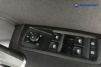 Volkswagen Touran Match Manual Petrol People Carrier - Stock Number (1668543) - 19th supplementary image
