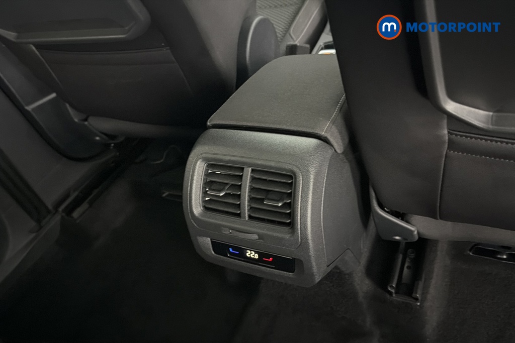 Volkswagen Touran Match Manual Petrol People Carrier - Stock Number (1668543) - 28th supplementary image