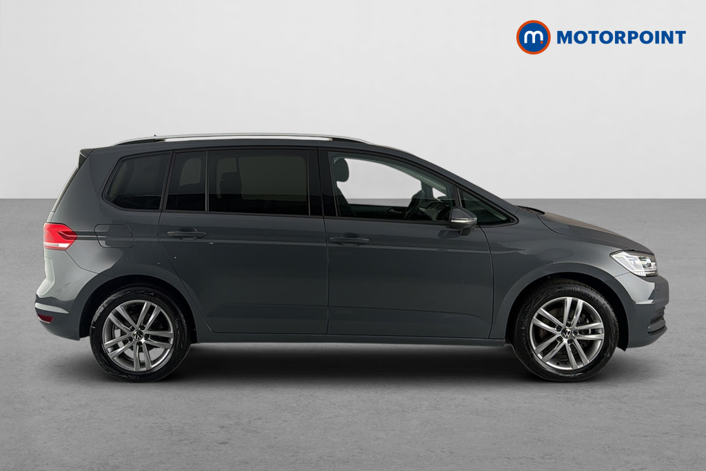 Volkswagen Touran Match Manual Petrol People Carrier - Stock Number (1668543) - Passenger side