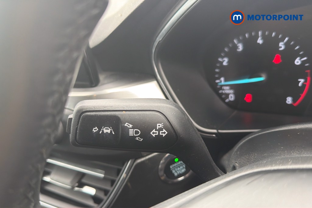 Ford Focus Titanium Manual Petrol Hatchback - Stock Number (1668792) - 10th supplementary image