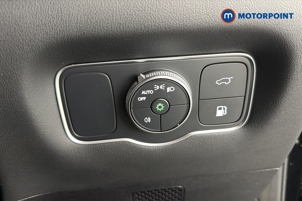 Chery Tiggo 8 Summit Automatic Petrol Plug-In Hybrid SUV - Stock Number (1669049) - 11th supplementary image