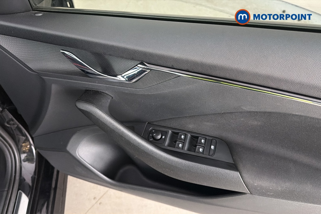 Skoda Kamiq Monte Carlo Manual Petrol SUV - Stock Number (1669099) - 19th supplementary image