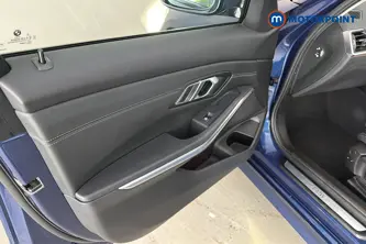 BMW 3 Series Sport Automatic Petrol Saloon - Stock Number (1669405) - 18th supplementary image