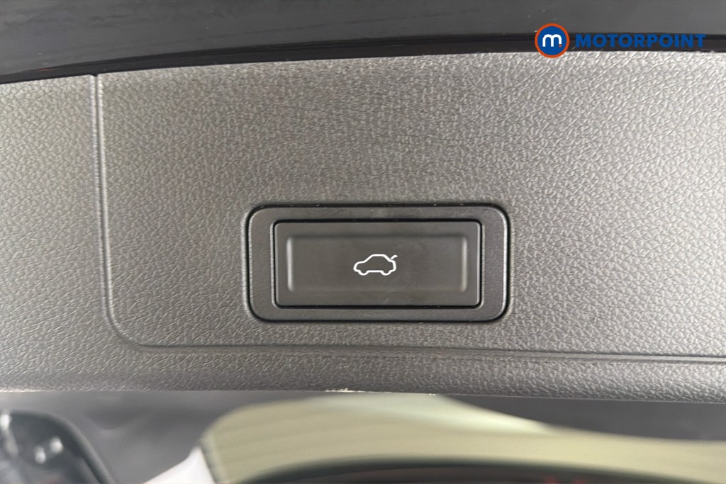 Chery Tiggo 8 Summit Automatic Petrol Plug-In Hybrid SUV - Stock Number (1669605) - 35th supplementary image