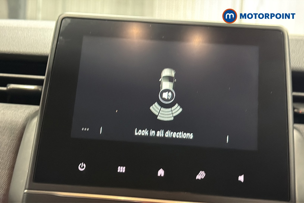 Renault Clio Evolution Manual Petrol Hatchback - Stock Number (1669821) - 993rd supplementary image