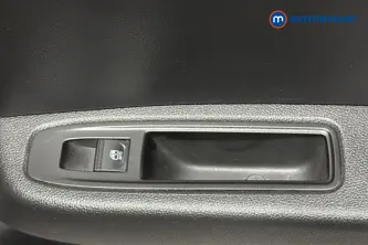 Renault Clio Evolution Manual Petrol Hatchback - Stock Number (1669824) - 994th supplementary image