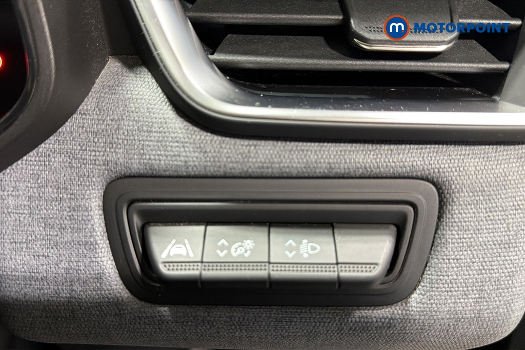 Renault Clio Evolution Manual Petrol Hatchback - Stock Number (1669824) - 11th supplementary image